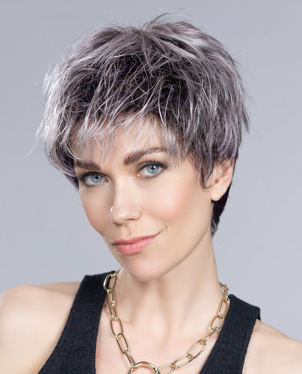 Perücke Stop Hi Tec